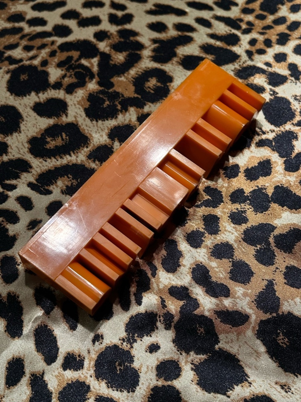 Orange “Now Playing” Vinyl Record Holder Wall Decor - Picture 4 of 5